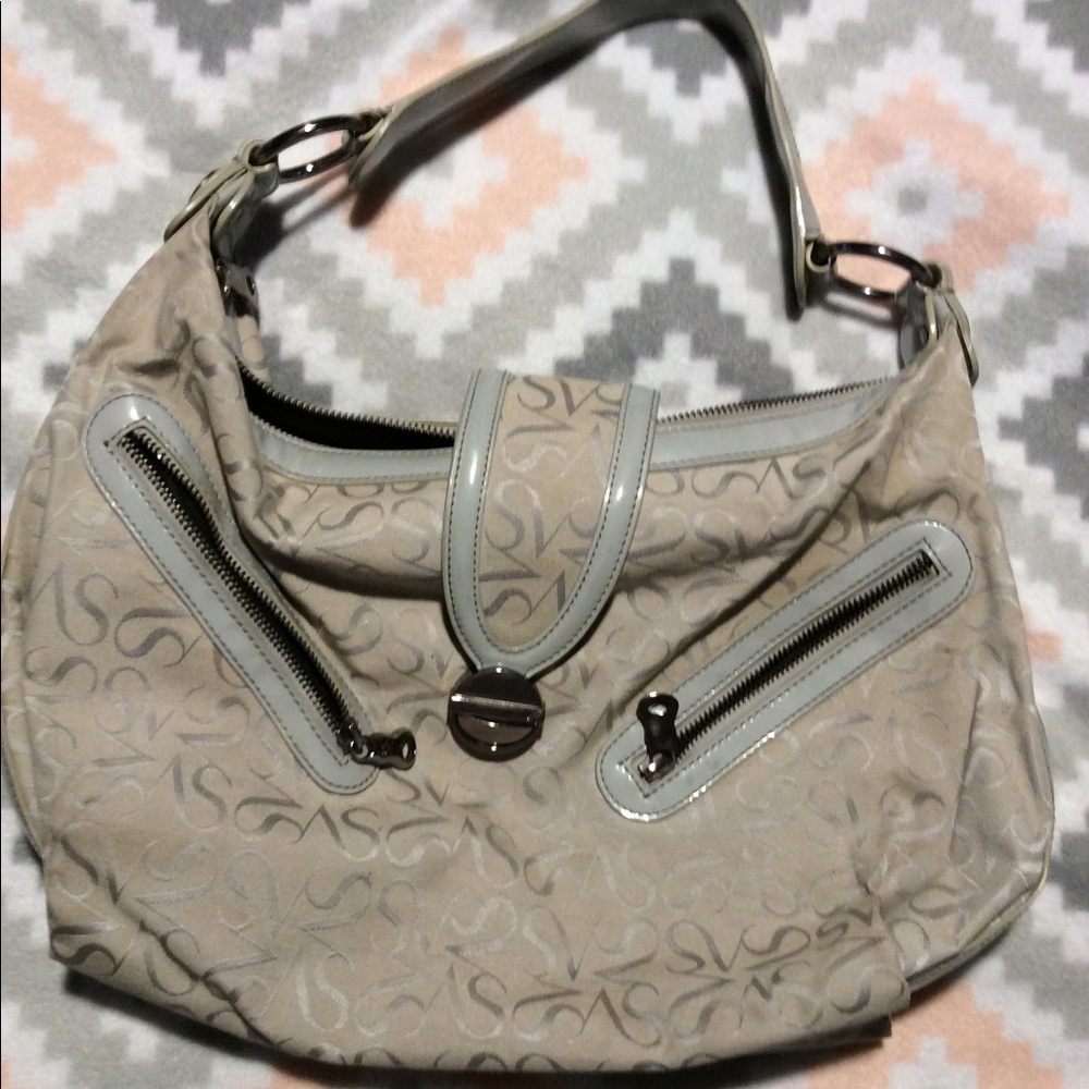 VERA WANG SHOULDER BAG